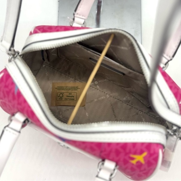 Michael Kors Small Travel Duffle Xbody Bag Dragon Fruit Multi - Picture 6 of 9